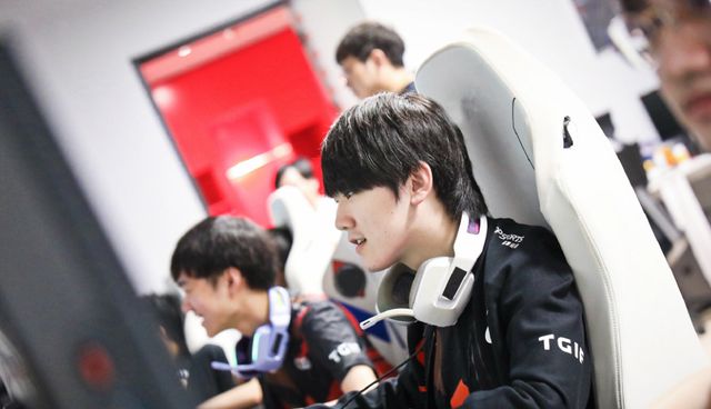 按照英超球 按照英超球